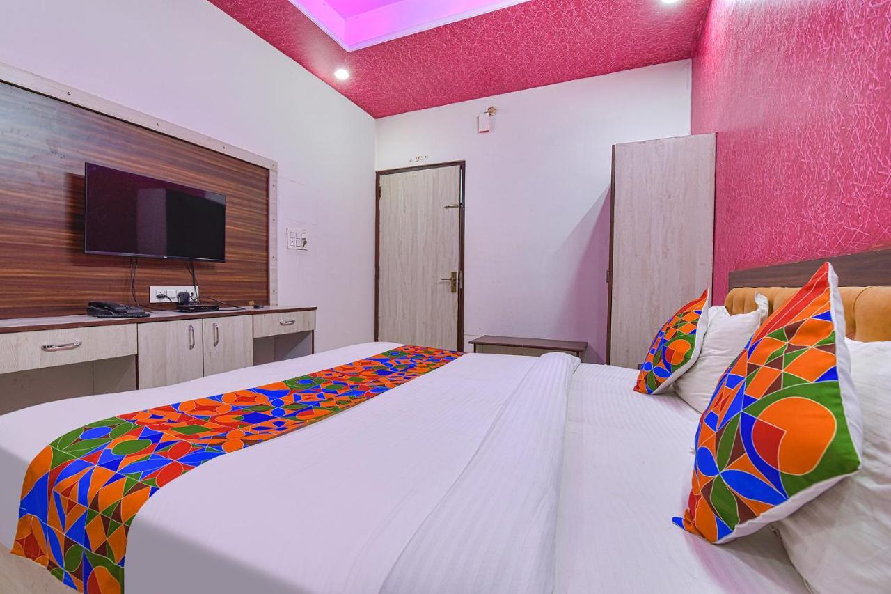Fabhotel The Lotus Джайпур Екстериор снимка